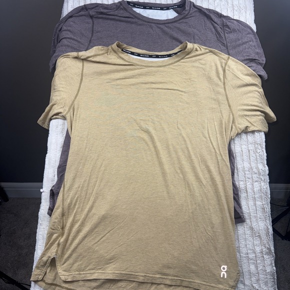 On Clouds Other - On Cloud XL Mens Red & Gold Running T Shirt Performance Athletic Set Of 2 Zipper